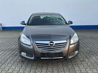 Gebraucht Opel Insignia Edition 116 PS (85 kW) 2009 Karbongrau Limousine