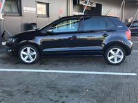 Gebraucht VW Polo Black Edition 69 PS (50 kW) 2013 Schwarz Kleinwagen