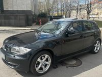 Gebraucht BMW 120 177 PS (130 kW) 2010 Schwarz Kleinwagen