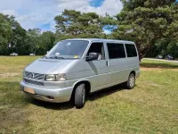 Gebraucht VW Multivan 102 PS (75 kW) 2000 Silber Van / Kleinbus