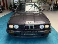 Gebraucht BMW 316 M Sport 99 PS (72 kW) 1989 Schwarz Cabrio