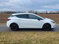 Gebraucht Opel Astra Dynamic 125 PS (91 kW) 2019 Weiß Limousine