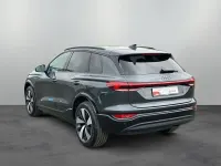 Gebraucht Audi Q6 e-tron Ambiente 185 kW (252 PS) 2025 Manhattangrau metallic SUV