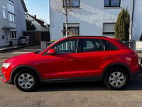 Gebraucht Audi Q3 Design 150 PS (110 kW) 2018 Rot SUV