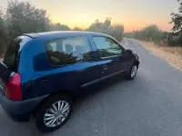Gebraucht Renault Clio 60 PS (44 kW) 2001 Blau Kleinwagen