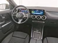 Gebraucht Mercedes GLA180 Progressive 136 PS (100 kW) 2024 Grau SUV