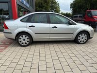 Second-hand Ford Focus Fun X 145 CP (106 kW) 2006 Argintiu Berlinǎ