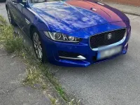 Gebraucht Jaguar XE Prestige 179 PS (131 kW) 2018 Blau Limousine