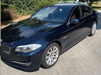 Gebraucht BMW 528 Sport Line 258 PS (189 kW) 2010 Blau Limousine