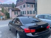 Gebraucht BMW 316 Sport Line 116 PS (85 kW) 2012 Schwarz Limousine