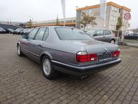 Gebraucht BMW 730 188 PS (138 kW) 1991 Grau Limousine