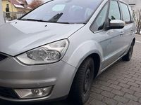 Gebraucht Ford Galaxy Titanium 175 PS (128 kW) 2009 Silber Van / Kleinbus