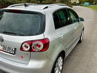 Gebraucht VW Golf Plus Cross 122 PS (89 kW) 2010 Silber Van / Kleinbus