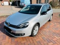 Gebraucht VW Golf VII Style 80 PS (58 kW) 2012 Silber Limousine