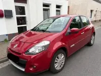 Gebraucht Renault Clio Expression 75 PS (55 kW) 2010 Rot Limousine