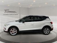 Gebraucht Seat Arona FR 110 PS (80 kW) 2023 Weiß (weiß / midnight schwarz metallic) SUV