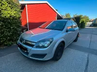 Gebraucht Opel Astra 90 PS (66 kW) 2007 Grau Limousine