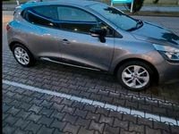 Gebraucht Renault Clio IV 90 PS (66 kW) 2016 Grau Kleinwagen