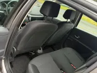 Gebraucht Renault Clio III 100 PS (73 kW) 2012 Grau Kleinwagen