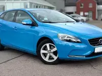 Gebraucht Volvo V40 You! 120 PS (88 kW) 2013 Blau Limousine