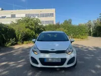 Gebraucht Kia Rio Edition 7 109 PS (80 kW) 2012 Weiß Limousine