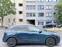 Gebraucht Kia Niro Vision 105 PS (77 kW) 2017 Blau SUV