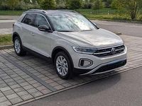 Gebraucht VW T-Roc Style 110 PS (80 kW) 2024 Grau SUV