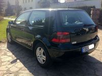 Gebraucht VW Golf IV 75 PS (55 kW) 2001 Schwarz metallic Limousine