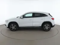 Gebraucht Mercedes GLA200 Progressive 163 PS (119 kW) 2020 Weiß SUV