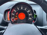 Gebraucht Toyota Aygo X-clusiv 72 PS (52 kW) 2020 Weiß Kleinwagen