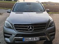 Gebraucht Mercedes ML250 204 PS (150 kW) 2012 Silber SUV