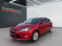 Używany Ford Focus Titanium 105 KM (77 kW) 2014 Czerwony Sedan/Limuzyna