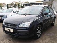 Gebraucht Ford Focus Trend 101 PS (74 kW) 2006 Blau Limousine