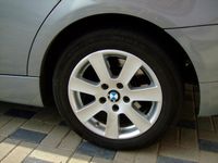 Gebraucht BMW 320 222 PS (163 kW) 2005 Grau metallic Limousine