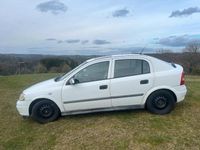 Gebraucht Opel Astra 65 PS (47 kW) 1999 Weiß Kleinwagen