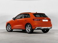 Gebraucht Audi Q3 Ambiente 190 PS (139 kW) 2023 Pulsorange SUV