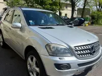 Gebraucht Mercedes ML320 224 PS (164 kW) 2008 Silber SUV
