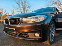 Second-hand BMW 325 218 CP (160 kW) 2015 Maro Berlinǎ