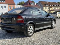Gebraucht Opel Astra 103 PS (75 kW) 2004 Schwarz Limousine