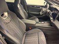 Gebraucht VW Passat R-line 272 PS (200 kW) 2024 Blue metallic Kombi
