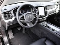 Gebraucht Volvo XC60 Plus 197 PS (144 kW) 2023 Schwarz SUV
