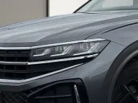 Gebraucht VW Touareg R-line 231 PS (169 kW) 2025 Grau SUV