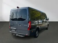 Gebraucht Mercedes Sprinter 190 PS (139 kW) 2023 Grau Van