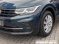 Gebraucht VW Tiguan Active 150 PS (110 kW) 2022 Night blue (blau) SUV