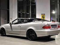 Gebraucht Mercedes CLK320 Elegance 218 PS (160 kW) 2000 Silber Cabrio