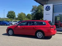 Gebraucht VW Passat Business 122 PS (89 kW) 2023 Rot Kombi
