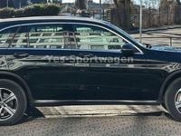Second-hand Mercedes GLC300e 194 CP (142 kW) 2021 Negru SUV
