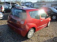 Gebraucht Citroën C2 Comfort 73 PS (53 kW) 2005 Rot Kleinwagen