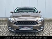 Gebraucht Ford Focus Cool & Connect 125 PS (91 kW) 2018 Braun Limousine