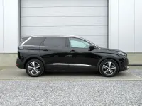 Gebraucht Peugeot 5008 Allure 131 PS (96 kW) 2022 Schwarz SUV